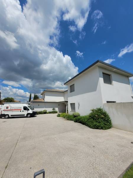Bandeaux d'habillage en alu gris anthracite à Cabries près de Aix en Provence